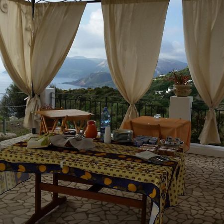 B&B Villa Maristella 利帕里 外观 照片