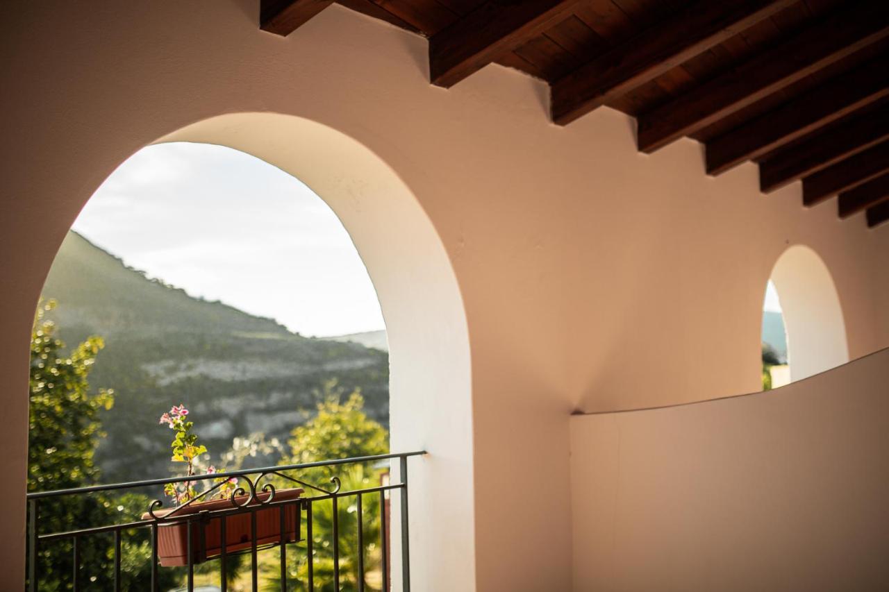 B&B Villa Maristella 利帕里 外观 照片