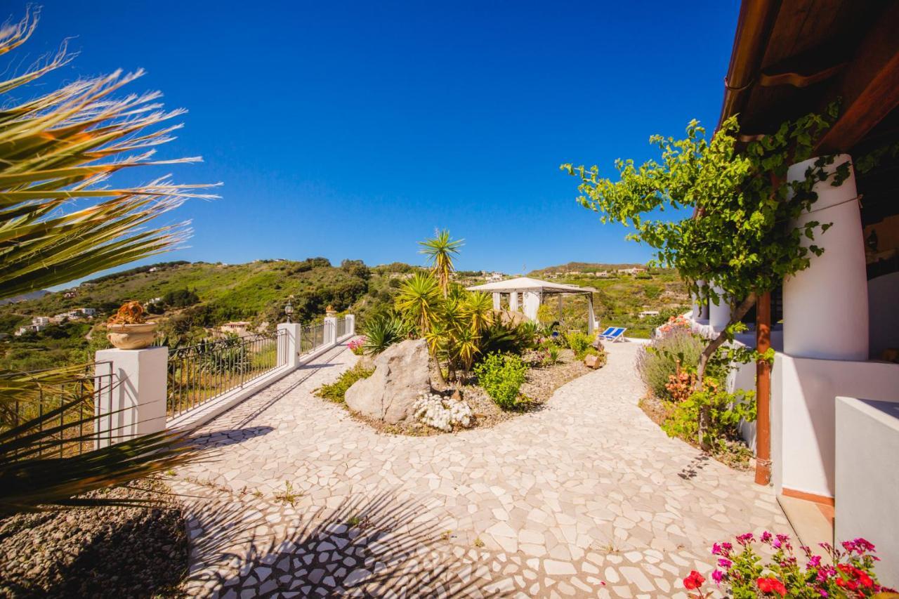 B&B Villa Maristella 利帕里 外观 照片